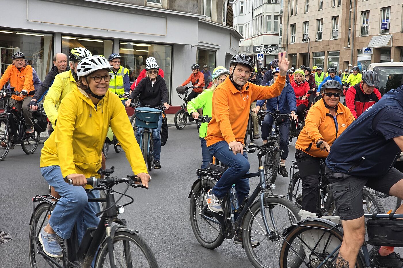 einfach.sicher.radfahren...im Neandertal einfach.sicher.radfahren...im Neandertal