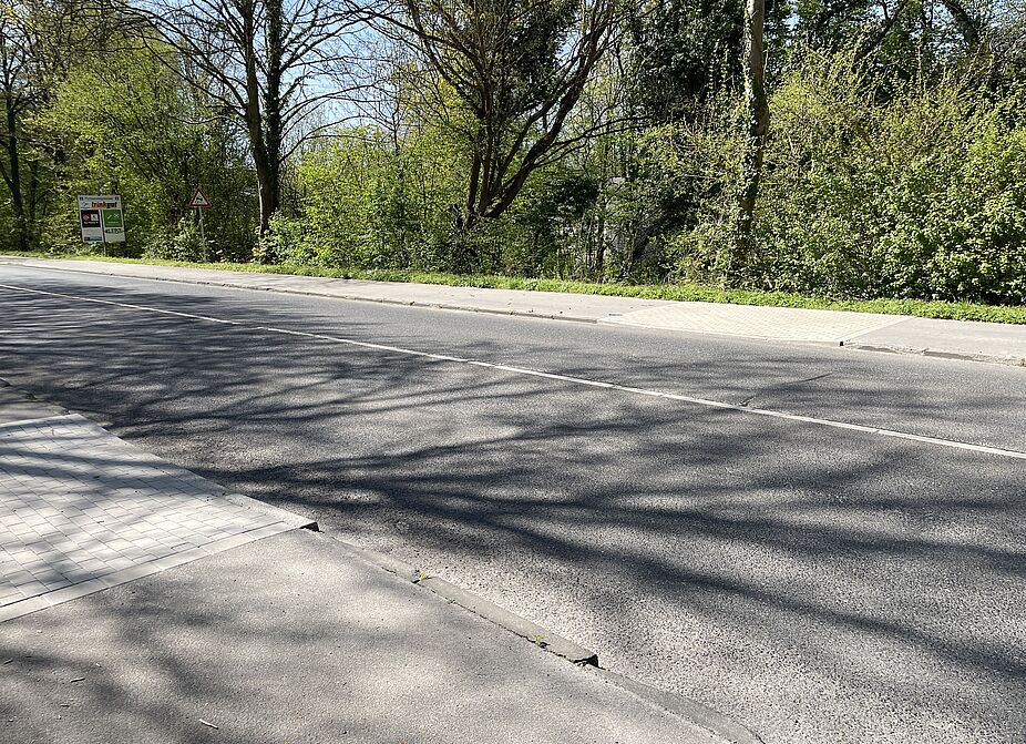 Absenkung Panoramaradweg Flandersbacher Straße Absenkung Panoramaradweg Flandersbacher Straße